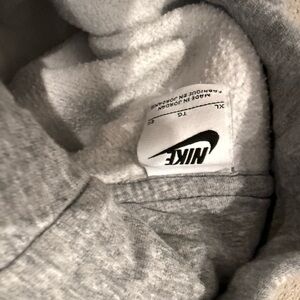 Men’s XL Nike hoodie